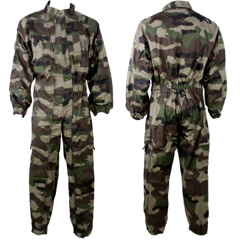 Combinaison de combat camouflage CE