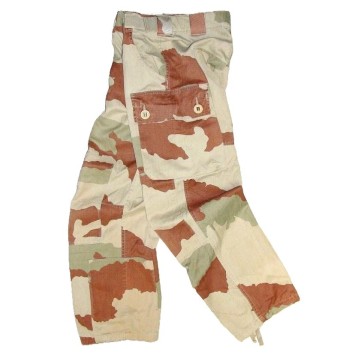 Pantalon de combat T4 S2 camouflage désert déclassé